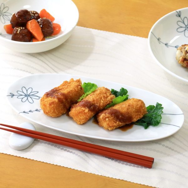 フラワーライン 26.5cm楕円皿 国産 美濃焼 料理が映える素敵な花模様
