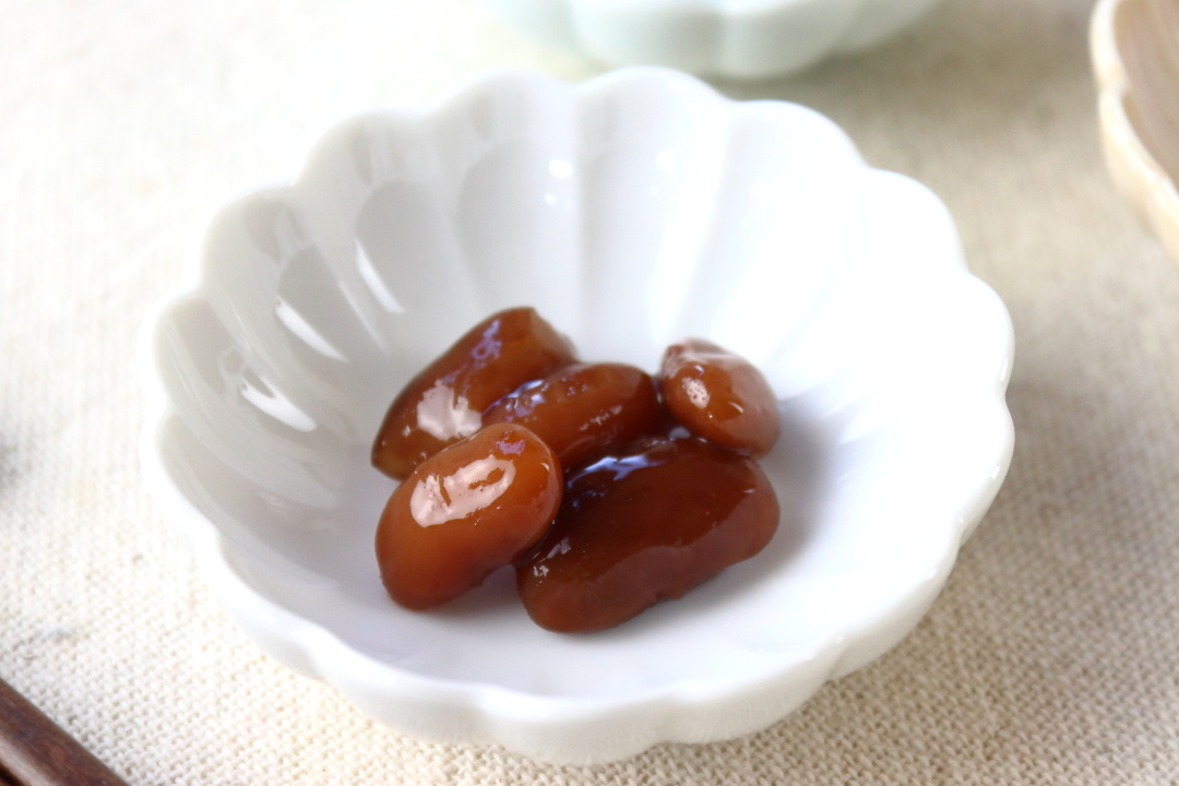 菊花和膳 小皿 9.5cm 日本製 美濃焼 醤油皿 漬物皿 丸皿 タレ皿