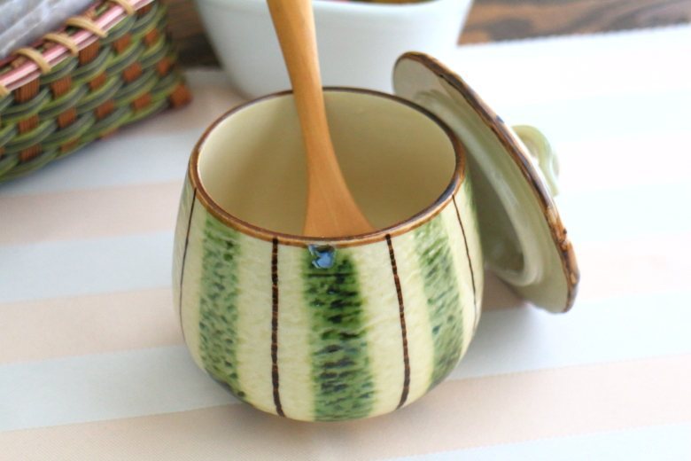 ヴィンテージ　昭和初期　50年前　織部　茶碗蒸し器　受け皿付き　5客セット 織部 - 黒織部 茶碗蒸し碗 小皿付 5客セットの通販 by