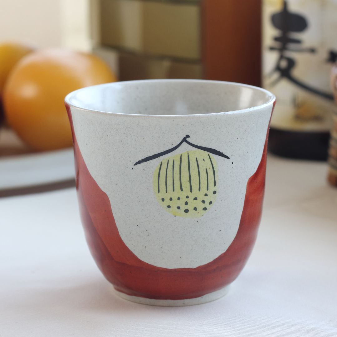 赤絵三善 赤絵手描きの湯呑み 日本製 美濃焼 湯のみ 湯呑 湯飲み ゆ