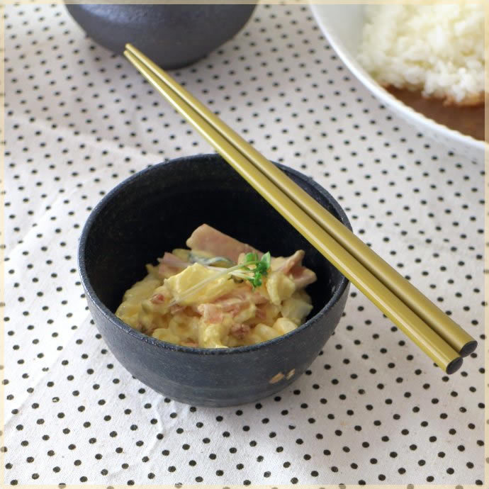 美濃焼3.5寸小鉢 黒マット釉 国産 美濃焼 小碗 小器 煮物碗 鉢 サラダ