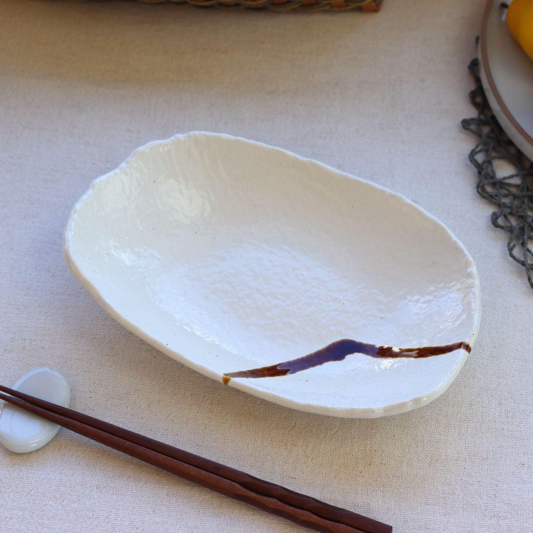茶道具、瀬戸焼陶器皿 Amazon.co.jp: 瀬戸焼 「 中島塩草 」 織部鉄絵 皿 銘々皿 取皿