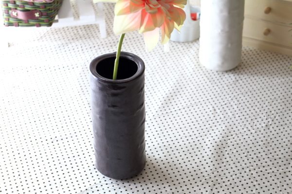 美濃焼丸花瓶 黒 国産 美濃焼 花器 フラワーベース 花入れ 花束 定番