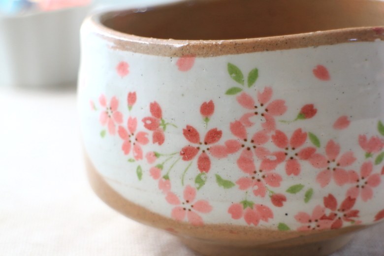 抹茶碗 白化粧ピンク桜 お取り寄せ 国産 美濃焼 抹茶 まっちゃ お茶