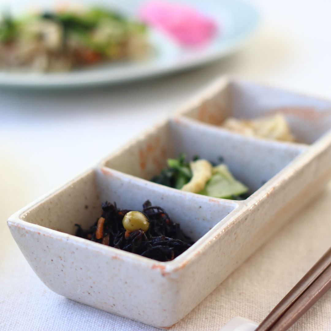 有田焼 三点盛り皿 朱色薄め 日本製 美濃焼 瀬戸焼 20cm オレンジ 業務