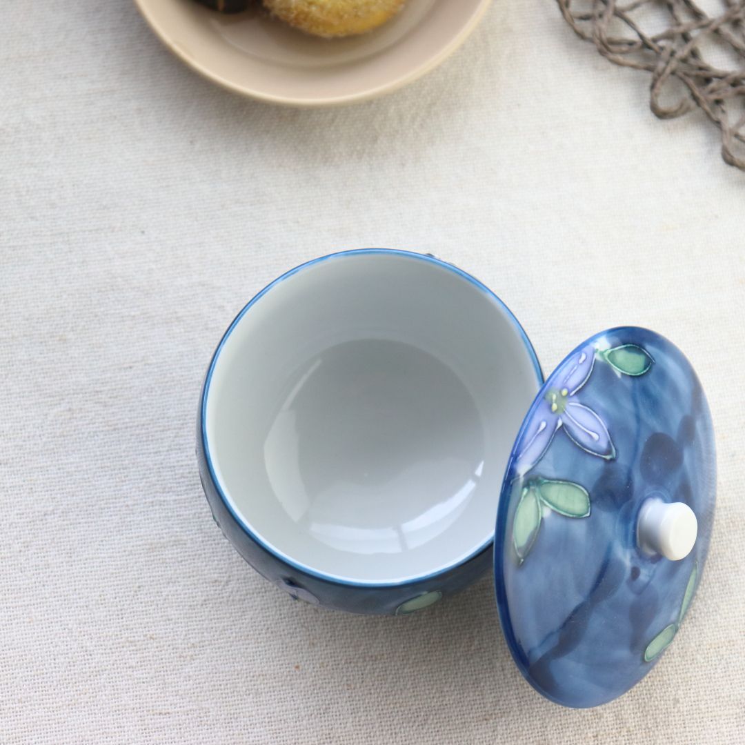 有田焼 蓋付き湯呑み 四葉 日本製 美濃焼 瀬戸焼 和食器 和風 湯のみ