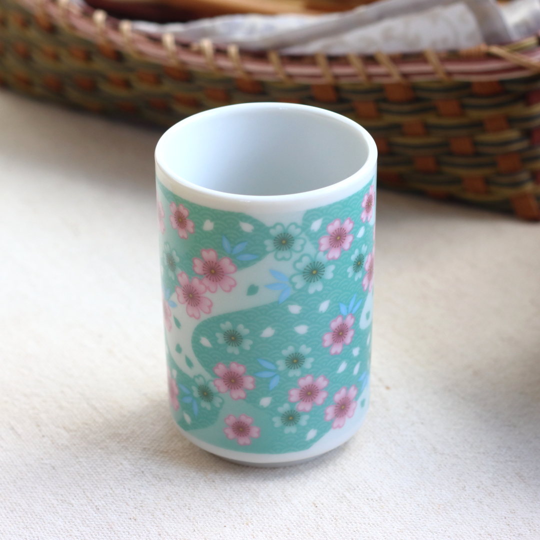 和の色彩が華やかほっこり湯呑み 180ml 日本製 美濃焼 湯のみ 湯呑
