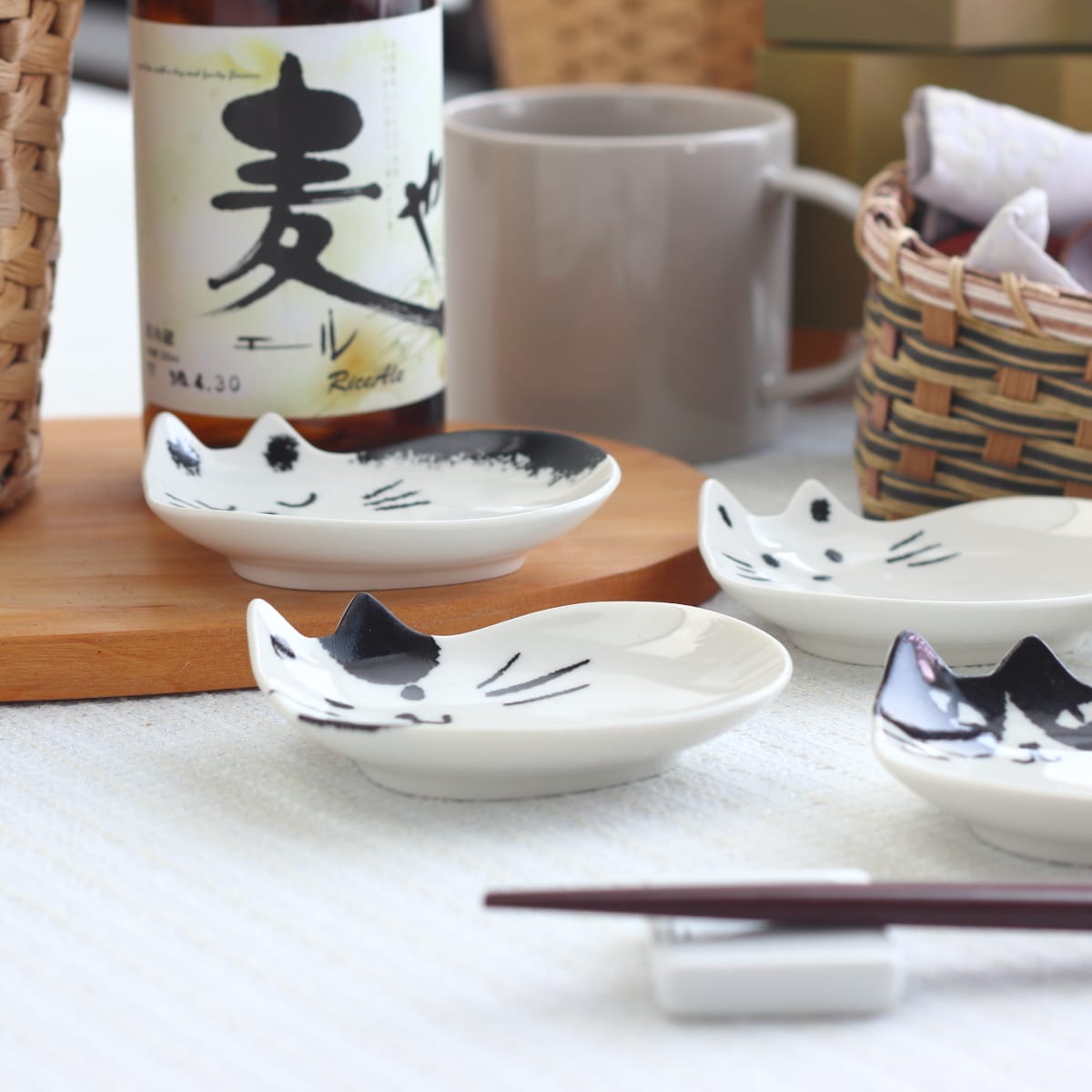 ねこづくし 暮らしに馴染む手書き風の和食器豆皿 5枚セット メール便