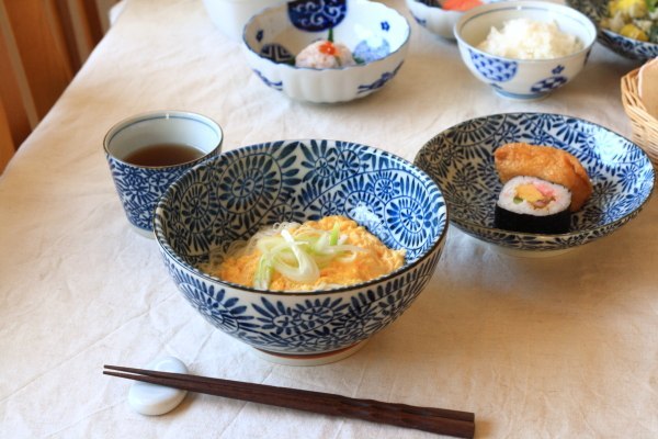 藍染タコ唐草 さぬき丼 国産 美濃焼 古来からある伝統の柄 うどん 蕎麦
