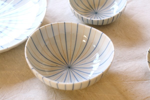 二色十草 4.5寸中鉢 国産 美濃焼 十草の定番デザインをカラフル