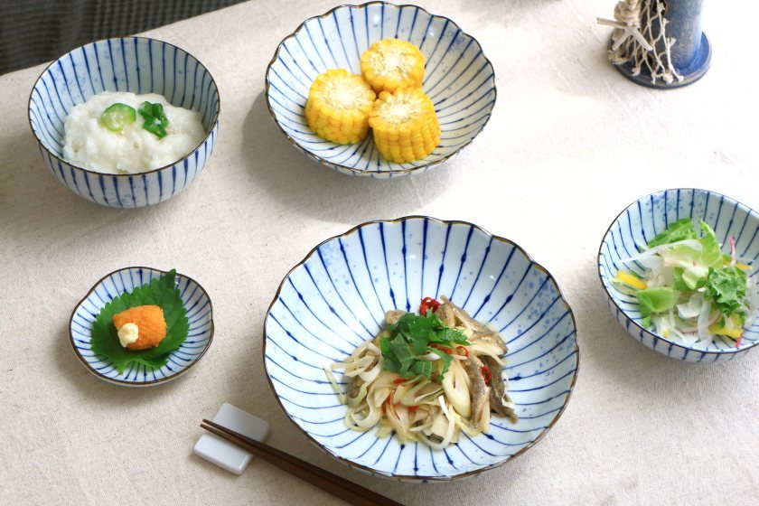 吹墨十草 パスタ鉢 20.5cm 国産 美濃焼 6.8寸パスタ鉢 菊型68深皿 深鉢