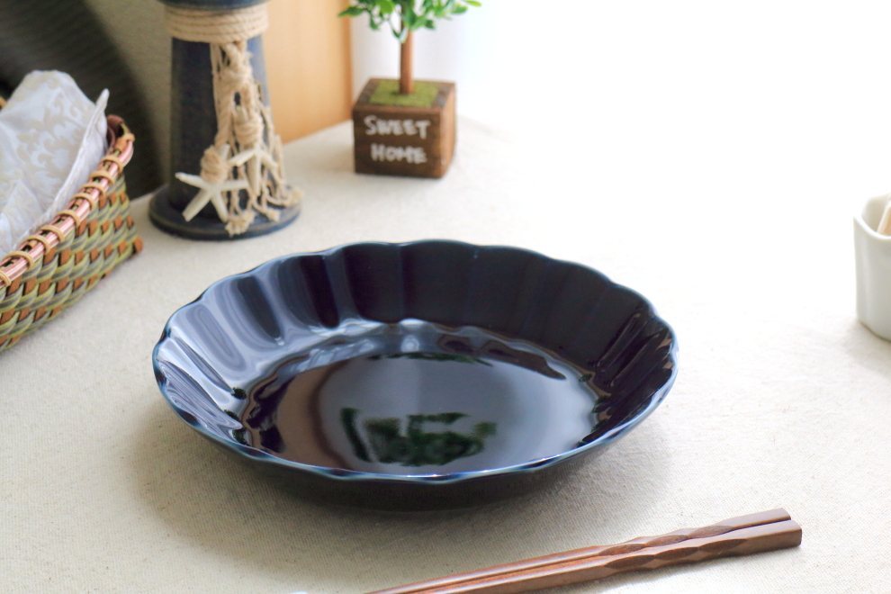 菊型ナス紺釉 大皿 22cm 国産 美濃焼 7.0寸深皿 深鉢 煮物鉢 大鉢 大皿 