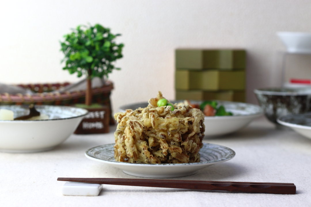 宙渦 中皿 17cm 日本製 美濃焼 5寸皿 小皿 和皿 丸皿 豆皿 漬物 醤油