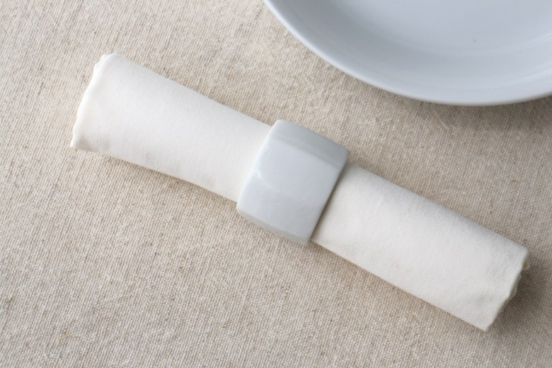 陶器製八角ナプキンリング 国産 美濃焼 エッグスタンド 卵立て カップ