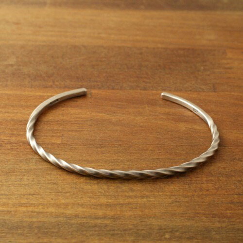 アティース（Atease） Atease TWIST BRACELET / SILVER : CG-STORE