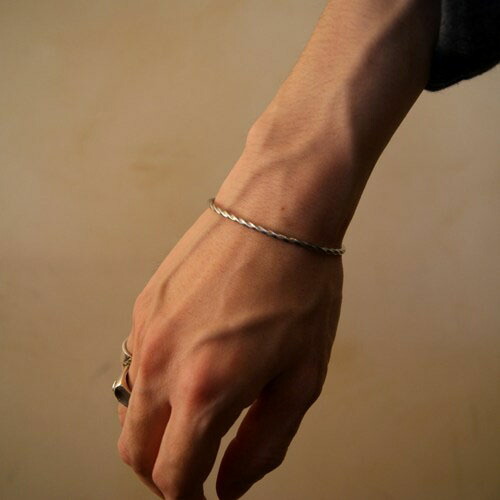 アティース（Atease） Atease TWIST BRACELET / SILVER : CG-STORE