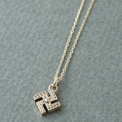 atease_k10-manji-swastika.jpg