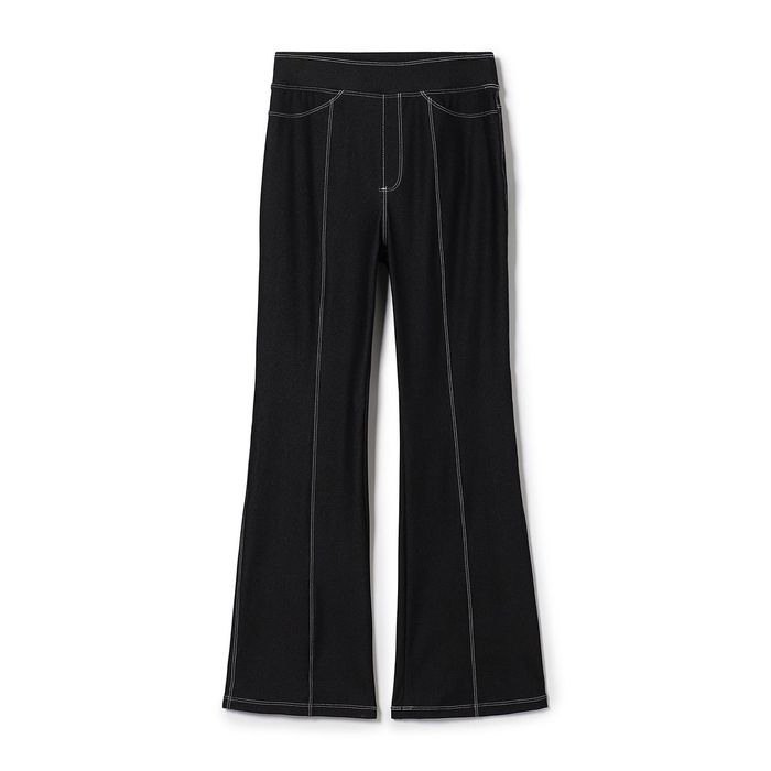 Chacott（チャコット） デニム調ブーツカットパンツ : チャコット