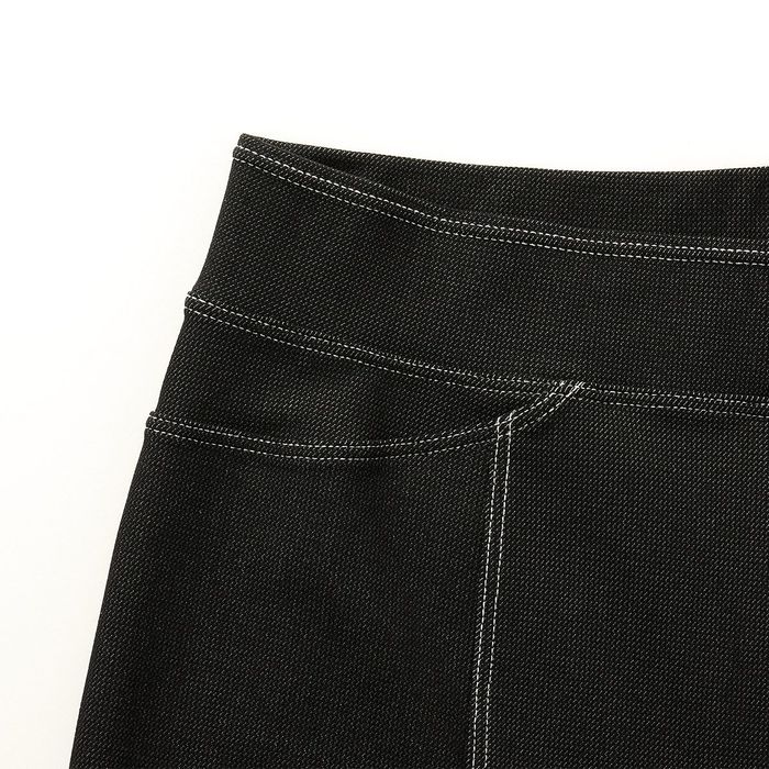 Chacott（チャコット） デニム調ブーツカットパンツ : チャコット