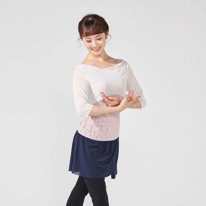 Chacott（チャコット） カップ付きレイヤードニットトップ