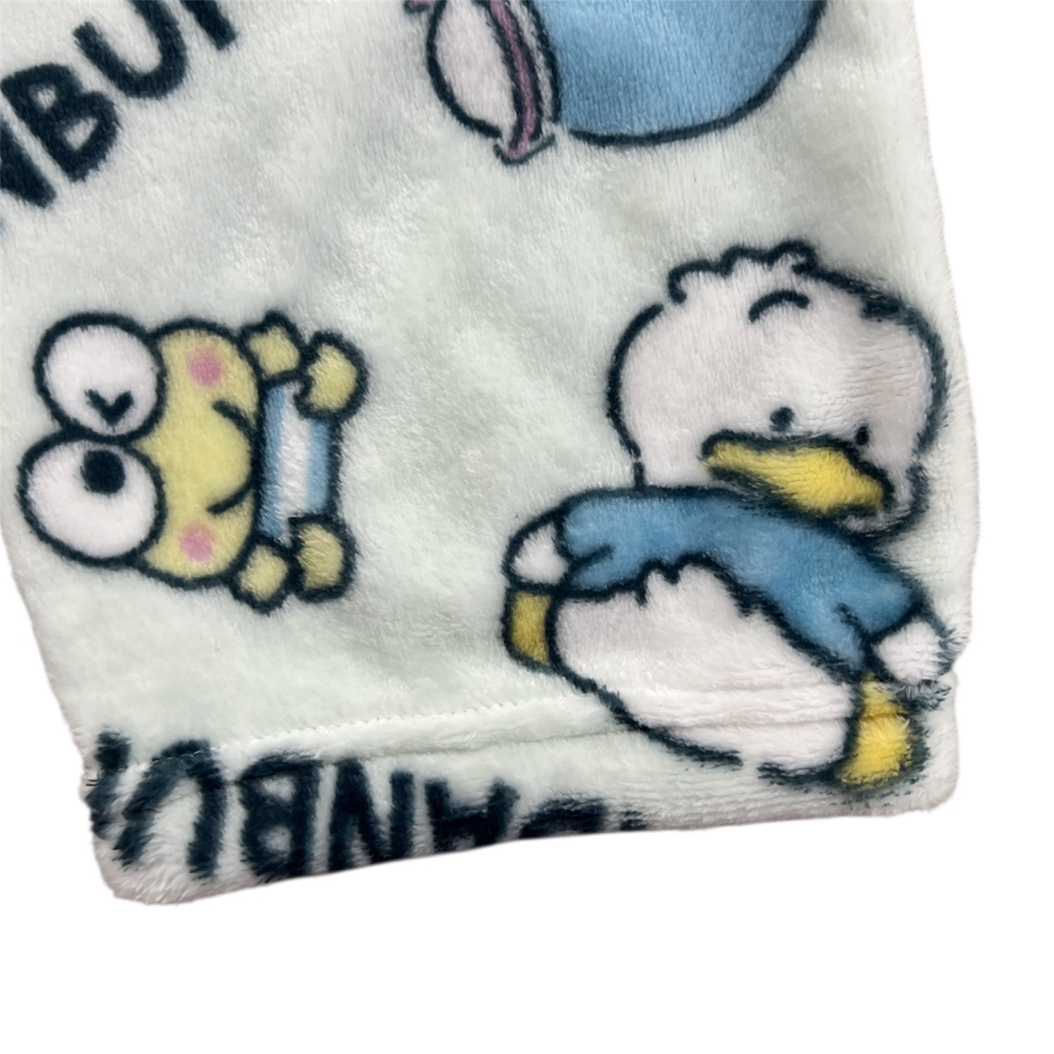 sanrio（サンリオ） はぴだんぶい 総柄 もこふわ 上下セット プリント