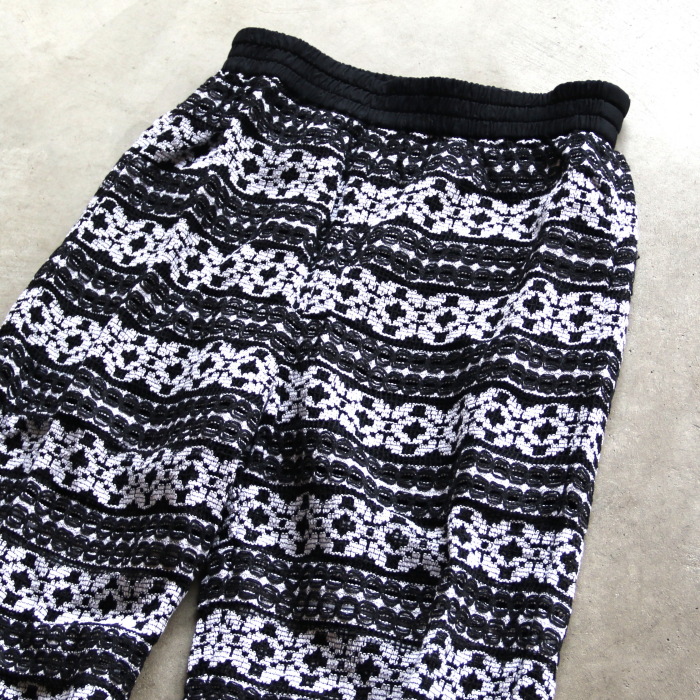 未使用級✨Sara mallika サラマリカ　2023SS　レースパンツ sara mallika SALE 30%OFF SaraMallika パンツ サラマリカ レース