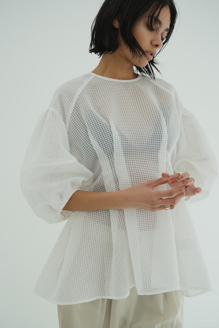 CLANE クラネ “SHEER PLAID VOLUME SLEEVE TOPS” シアープ