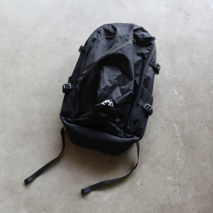 COMFY OUTDOOR GARMENT CMF リュック アウトドアガーメント