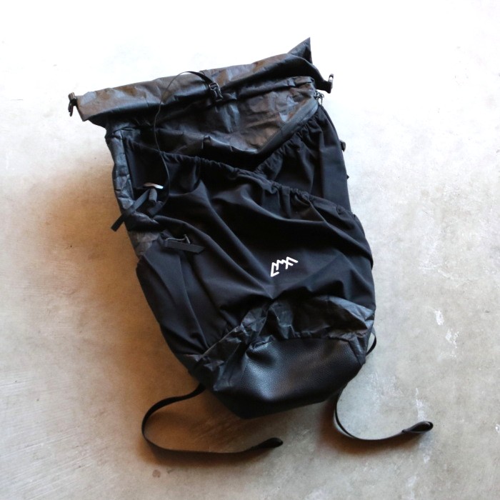 COMFY OUTDOOR GARMENT CMF OUTDOOR GARMENT バッグ リュック