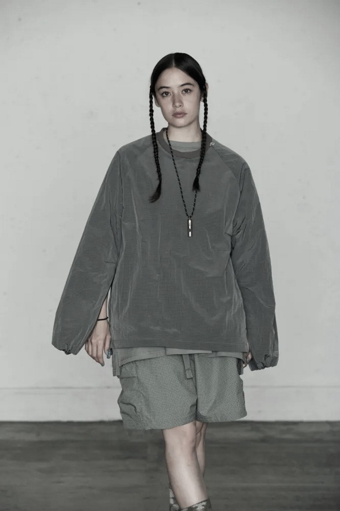 COMFY OUTDOOR GARMENT CMF OUTDOOR GARMENT トップス アウトドア