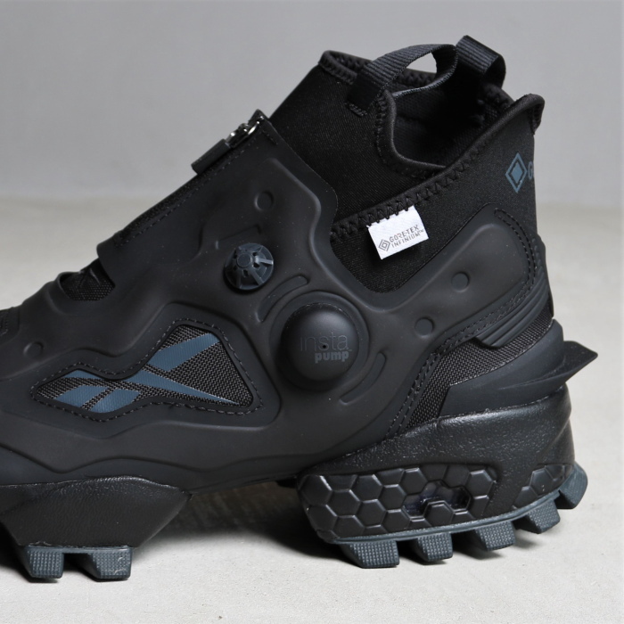 リーボック スニーカー Reebok CLASSIC インスタポンプ フューリー エックス ゴアテックス INSTAPUMP FURY X GTX  GORE-TEX ブラック BLACK 2021秋冬新作 : g55154 : Charger.web-store - 通販 -  Yahoo!ショッピング