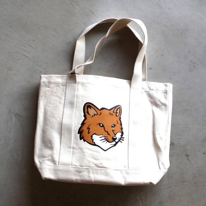 メゾンキツネ トートバッグ MAISON KITSUNE フォックス ヘッド トートバッグ FOX HEAD TOTE BAG エクリュ/ブラック  2色展開 2024春夏新作