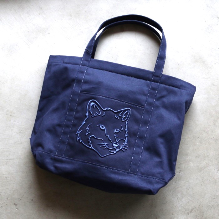 メゾンキツネ バッグ MAISON KITSUNE フォックス ヘッド ラージ トート バッグ FOX HEAD LARGE TOTE BAG  2色展開 【ラージ】 2024春夏新作