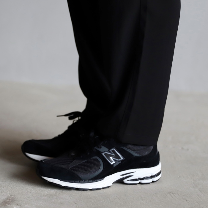 ニューバランス スニーカー 運動靴 New Balance 2002R BK スニーカー