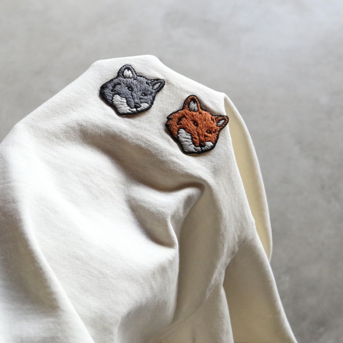 MAISON KITSUNE（メゾン キツネ） ユニセックス Tシャツ ダブル
