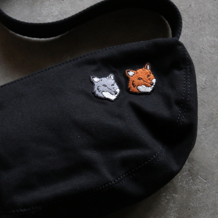 MAISON KITSUNE（メゾン キツネ） バッグ ショルダー ダブル ボールド
