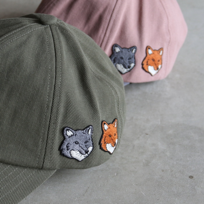 MAISON KITSUNE（メゾン キツネ） キャップ ダブル フォックスヘッド