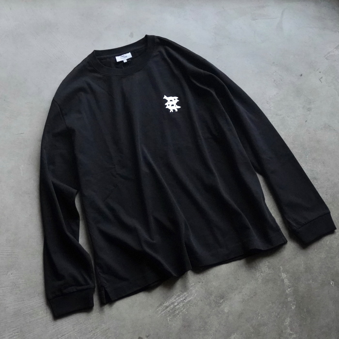 MAISON KITSUNE（メゾン キツネ） 新作 Tシャツ スタント フォックス