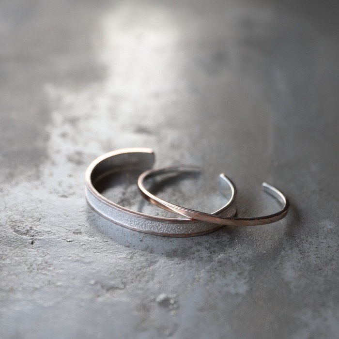 【極美品☆】スーマンダックワ カーヴドナローカフ バングル シルバー リーフ Suman Dhakhwa（スーマンダックワ） Carved Narrow Cuff（カーヴド