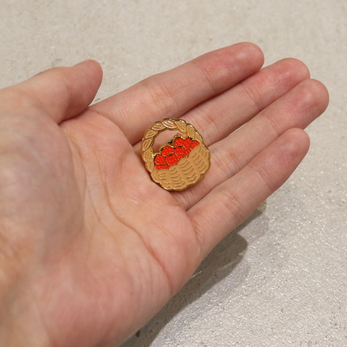 ククシュゼット 正規商品 ピンバッジ ブローチ かわいい おしゃれ