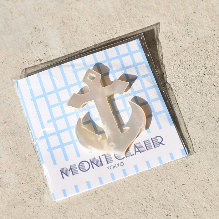 MONTCLAIR アクセサリー モントクレア シェルブローチ Shell brooch  イカリ/カギ/自転車/メガネ/ニコちゃん(ホワイト系/ブラック系) 6種類展開 :ttz001:Charger.web-store - 通販 -  Yahoo!ショッピング