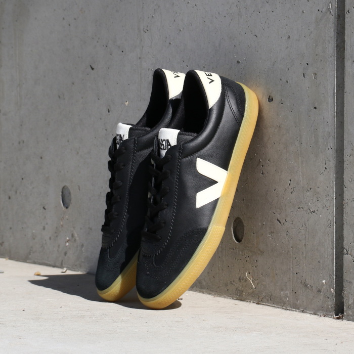 VEJA（ヴェジャ） スニーカー メンズ レディース バレーボール