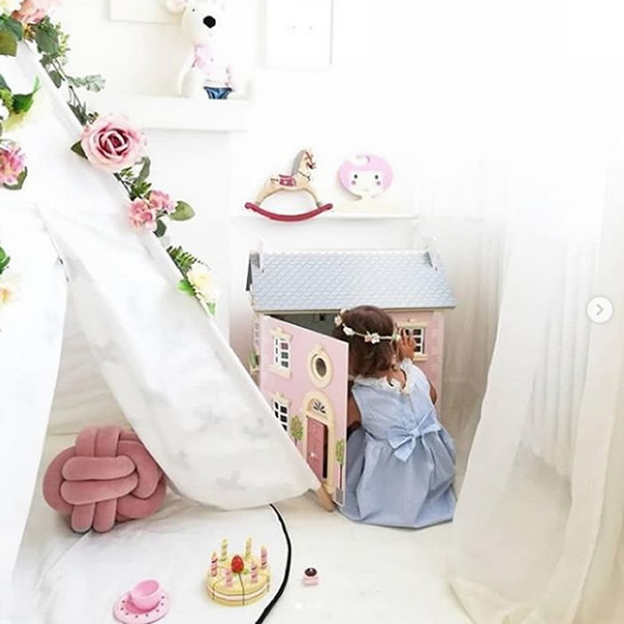 le toy van bay tree house