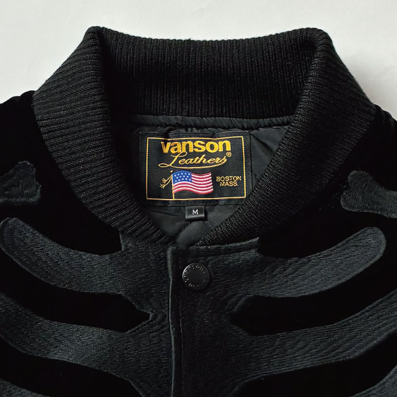 VANSON（バンソン） ブルゾン スタジャン ボンバージャケット ベロア