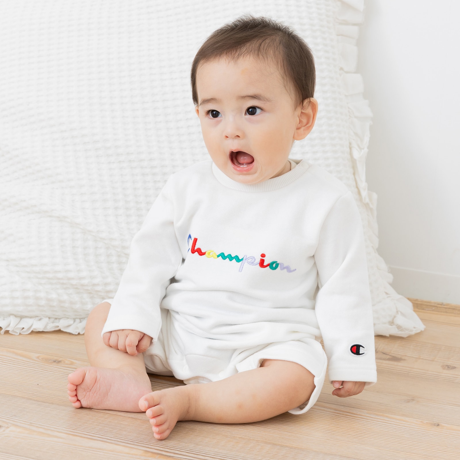 Champion ベビー用ロンパース、カバーオール｜ベビー服、シューズ