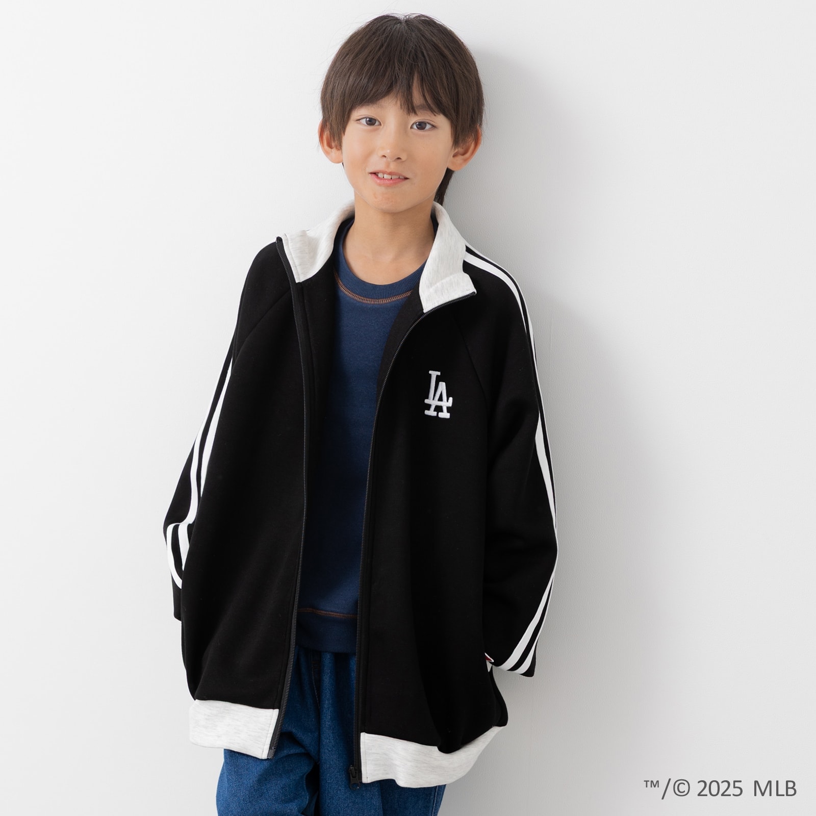 ドジャース　kidsジャンパー　made in USA MLB キッズ ドラックジャケット 子供服 ジャンパー 男の子 ロゴ
