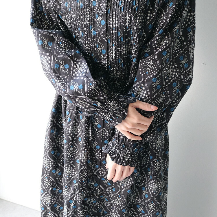 sosotto（ソソット） 格子花柄ピンタックウエストドロストワンピース