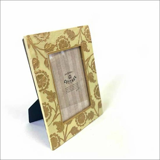 メール便送料無料】 アンティーク フォトフレーム エンボス フラワー