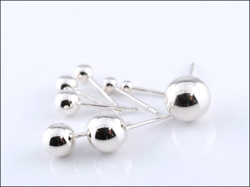 14K（14金）6mm stud pierce 鏡面仕上げ 丸玉 ピアス 楽天市場】K18PG 丸玉ピアス 6mm (軸太0.9mmX長さ1cmポスト)(18