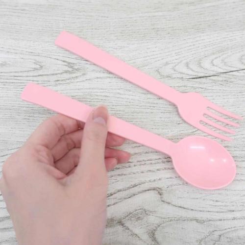 ハローキティ スプーン＆フォーク付きお弁当箱 カトラリー付ランチ